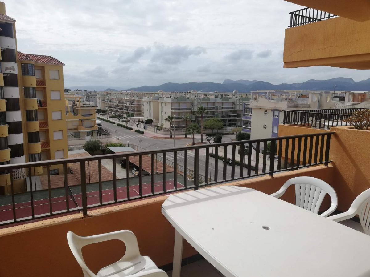 Tamaris Playa Solo Familias Serviplaya Playa De Xeraco Exterior photo